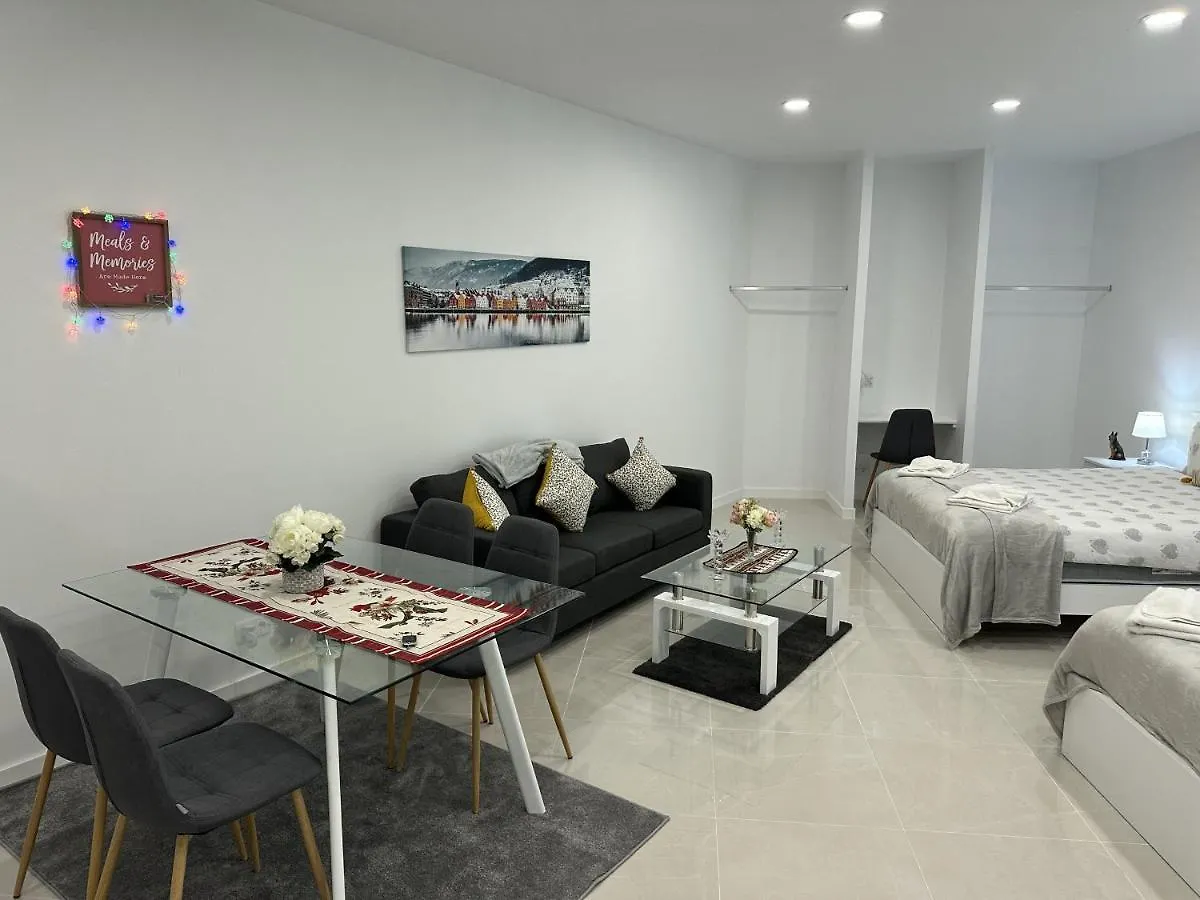 Elegant Spacious Studio Retreat Close To Funchal Apartmán Funchal (Madeira)